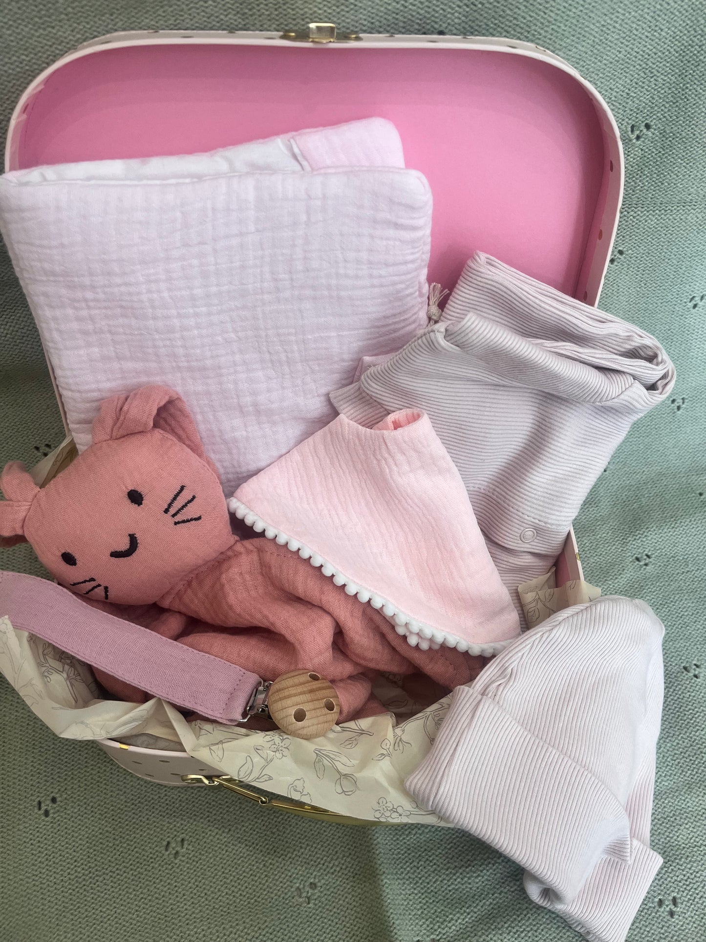 Coffret boite naissance broderie