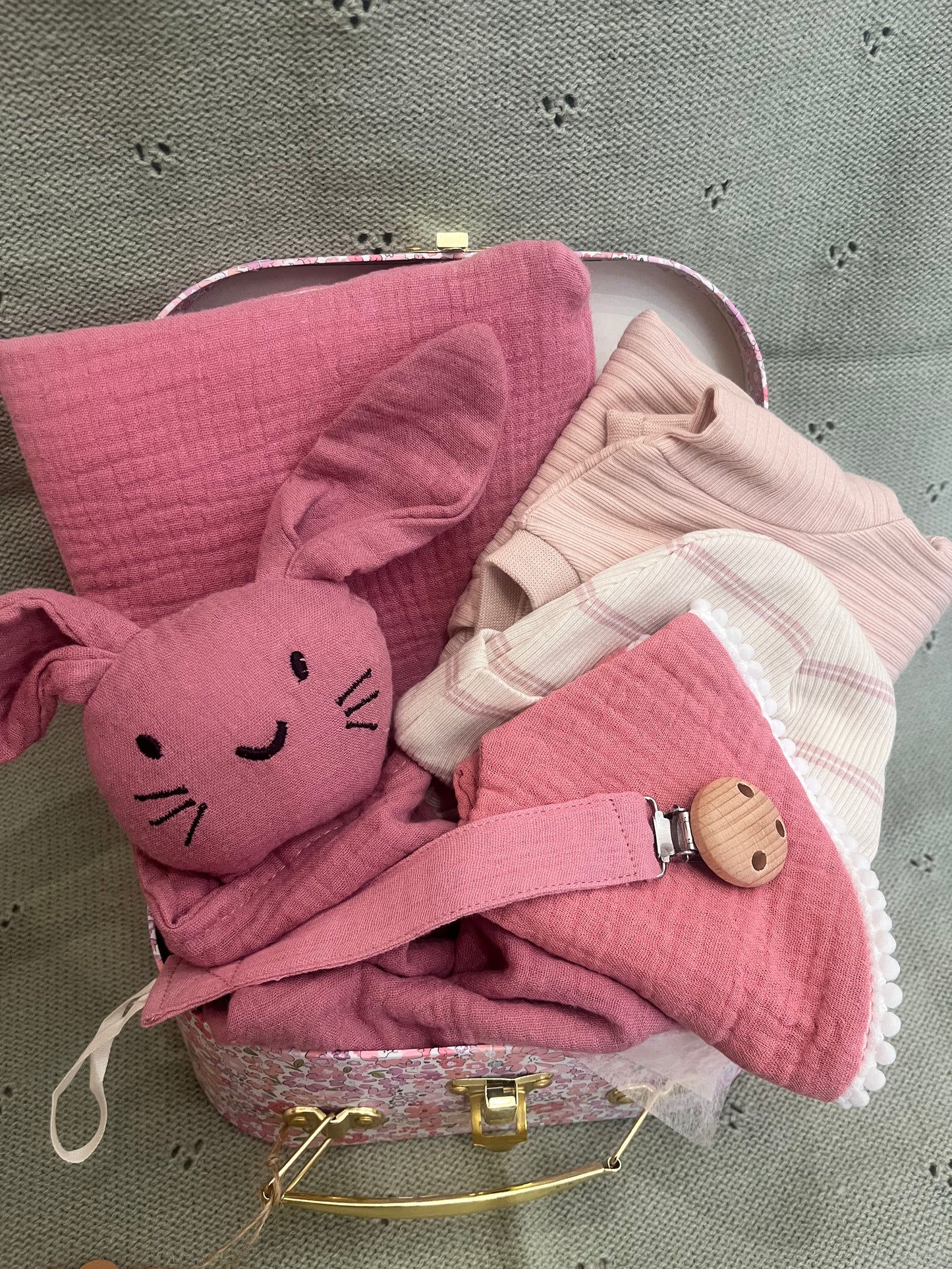 Coffret boite naissance broderie