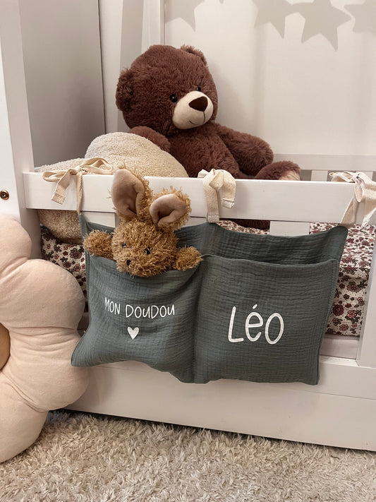 Porte doudou en gaze de coton vert